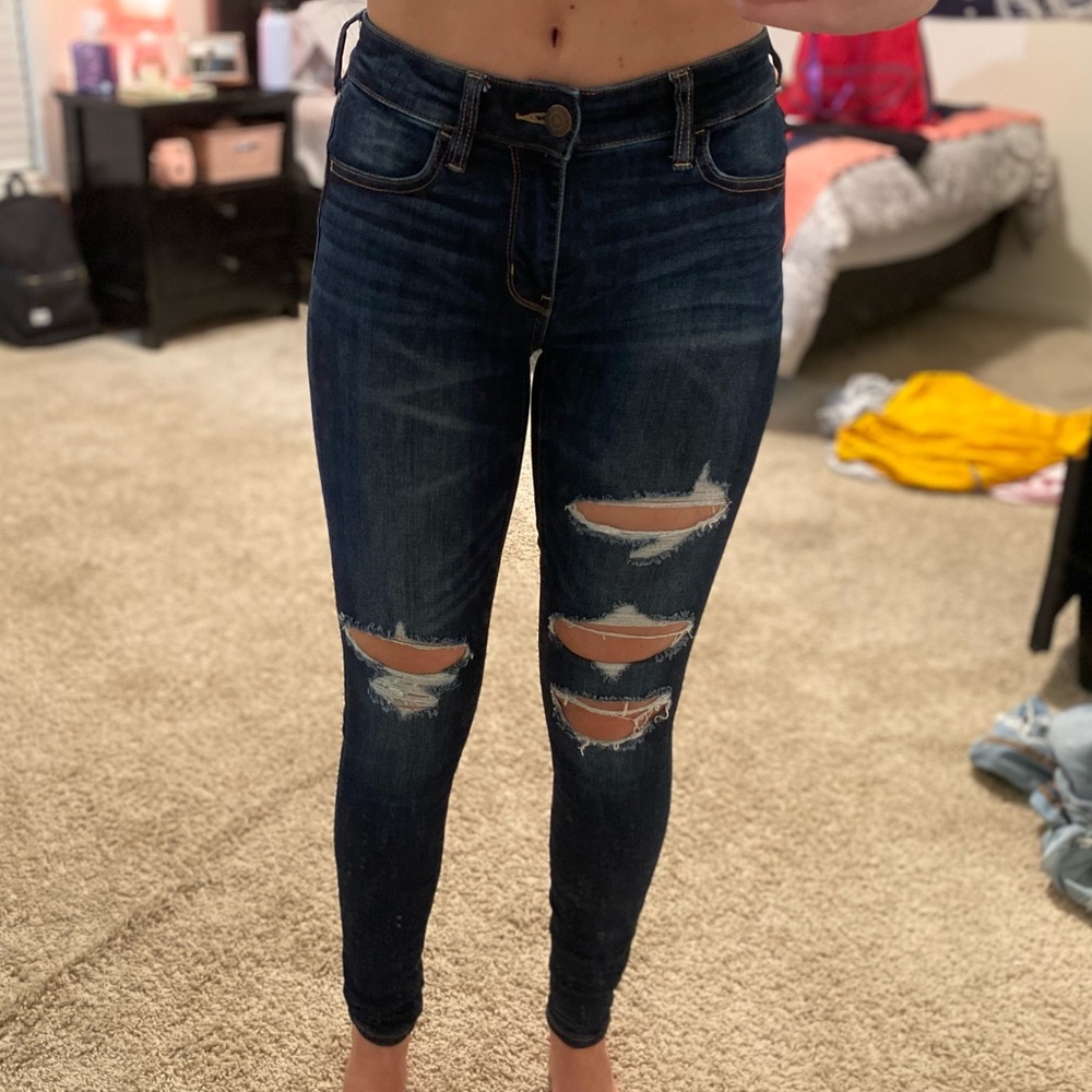 Distressed Skinny Jeans